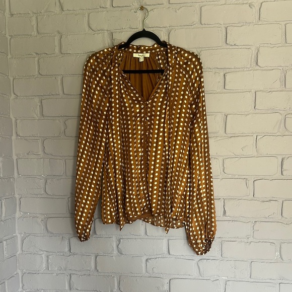 NWOT Brown Tan Graphic Polo Blouse size XS - Picture 4 of 4